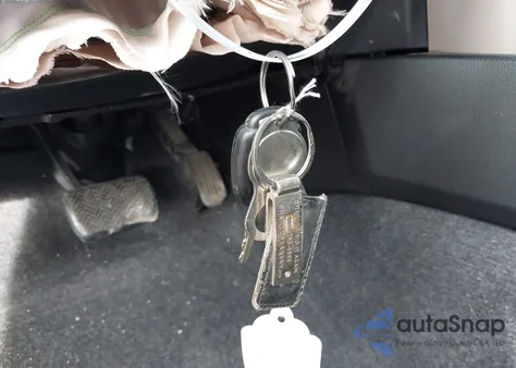 2015 Toyota Rav4 Xle z USA, uszkodzony, nr VIN 2T3RFREV6FW321608